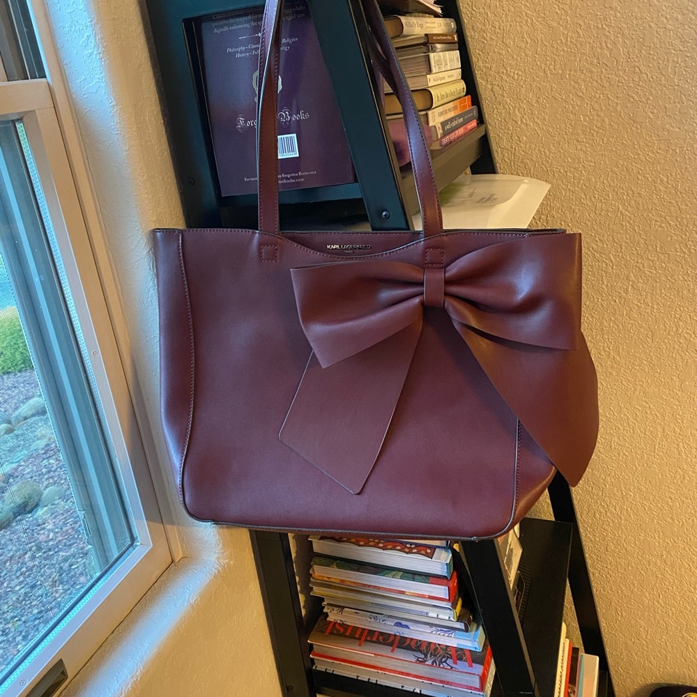Perfect condition Karl Lagerfeld burgundy bag - Picture 5 of 5
